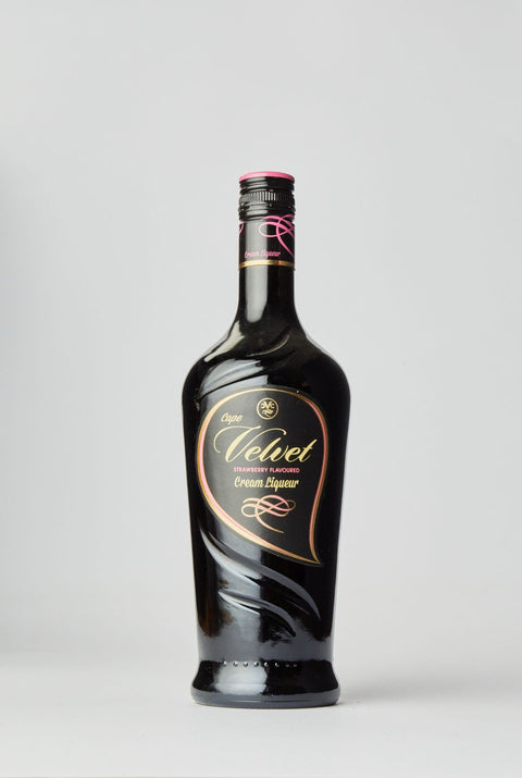 Cape Velvet Strawberry Cream Liqueur – 750ml